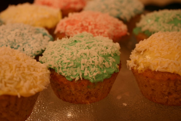 Low Carb Coconut Cupcakes 014