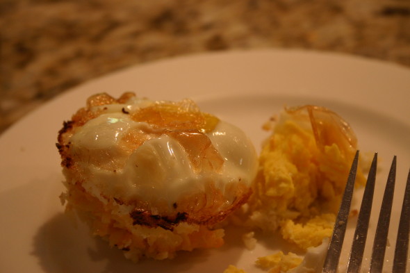 Low Carb Egg Nest photo 004